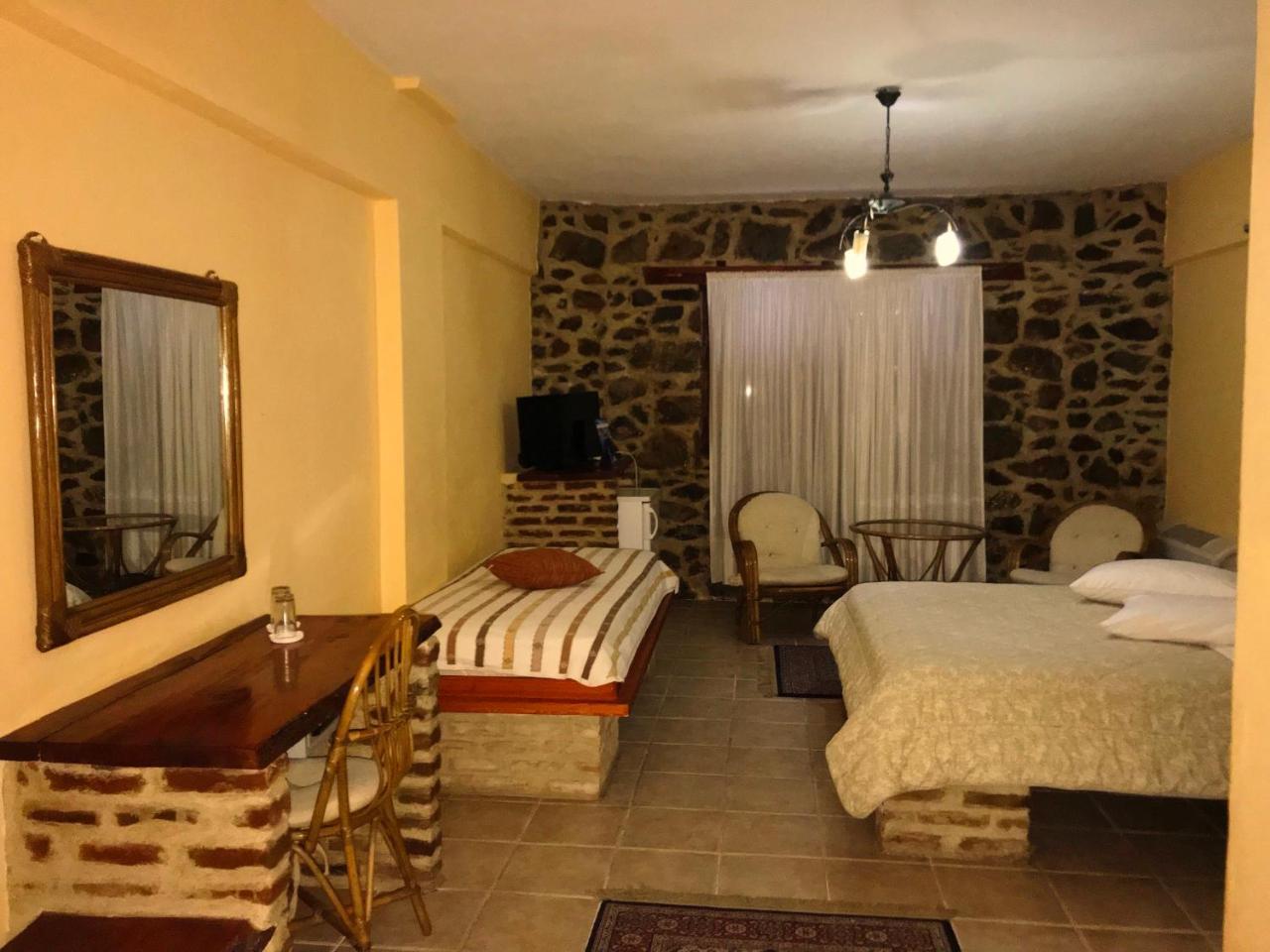 Hotel Loggas Sidhirokhórion Exterior foto